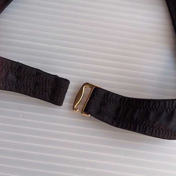 Victoria’s Secret Bombshell Push Up Shine Strap Swim Bikini Top - Picture 7 of 13